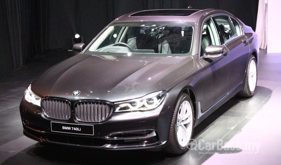 BMW 7 Series G12 (2016) Exterior