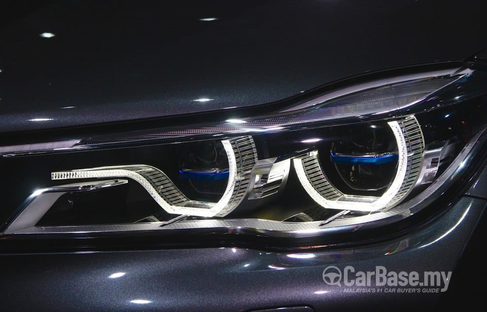 BMW 7 Series G12 (2016) Exterior