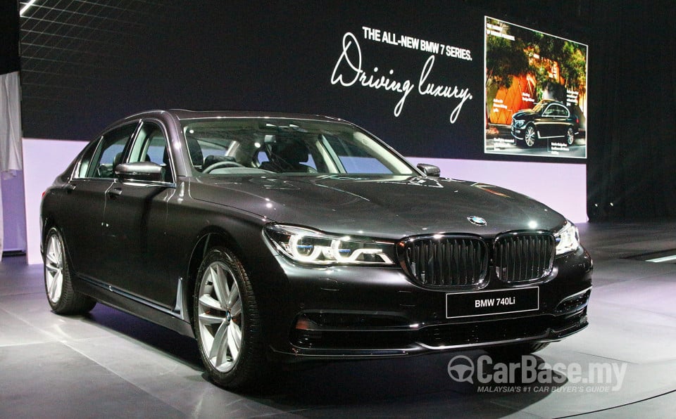 BMW 7 Series G12 (2016) Exterior