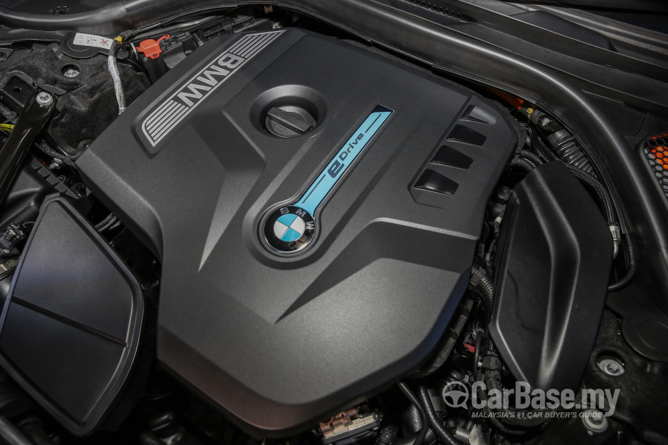 BMW 7 Series G12 (2016) Exterior