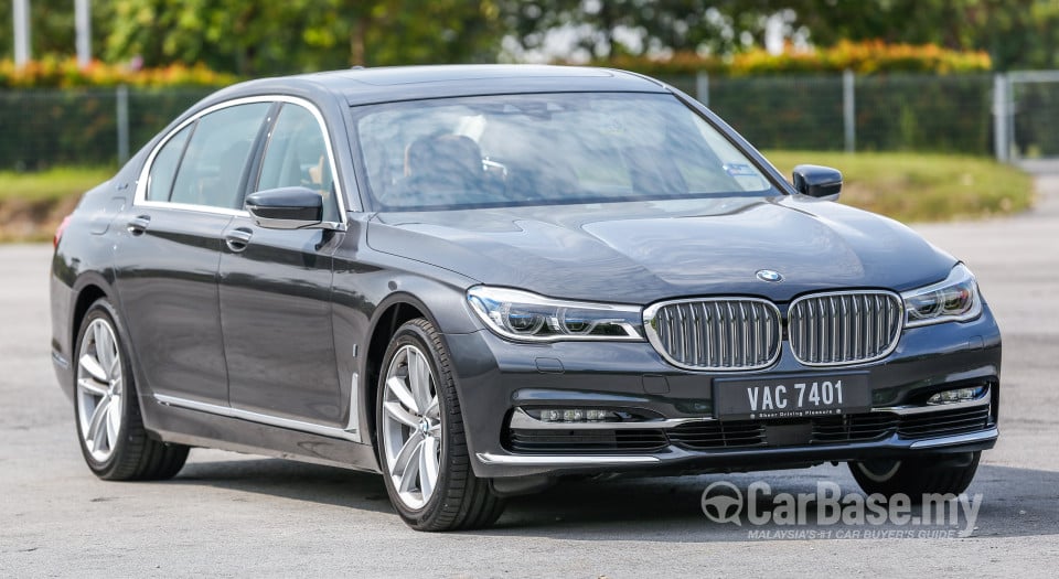 BMW 7 Series G12 (2016) Exterior