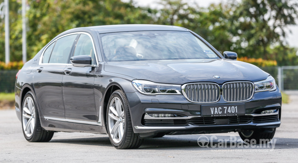 BMW 7 Series G12 (2016) Exterior