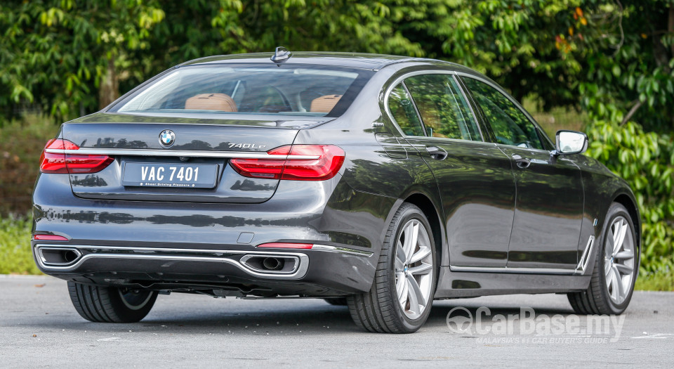 BMW 7 Series G12 (2016) Exterior