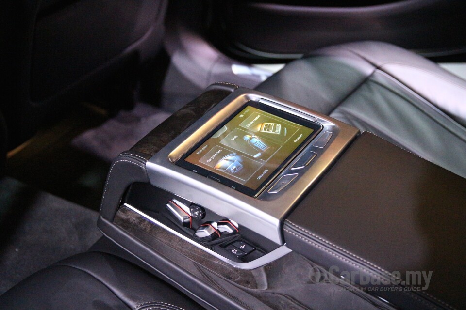 Volkswagen Vento Mk5 facelift (2016) Interior