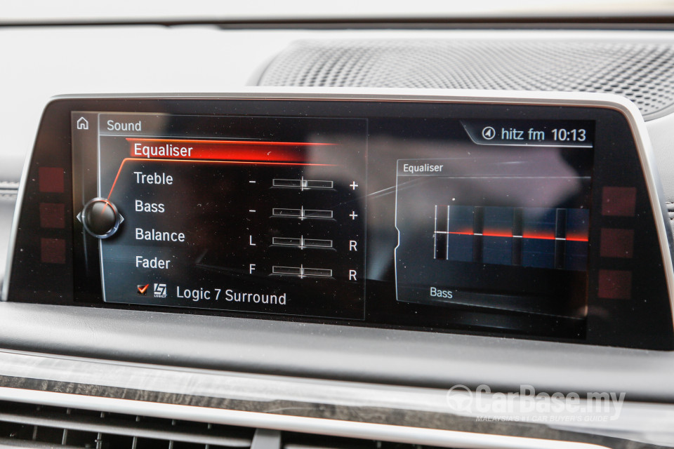 BMW 7 Series G12 (2016) Interior