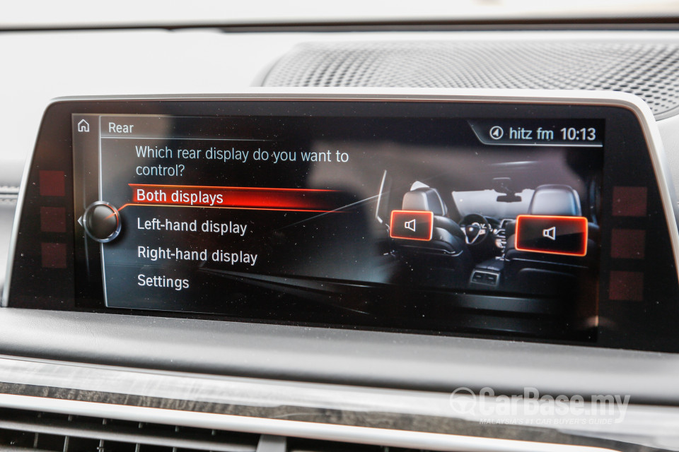 BMW 7 Series G12 (2016) Interior