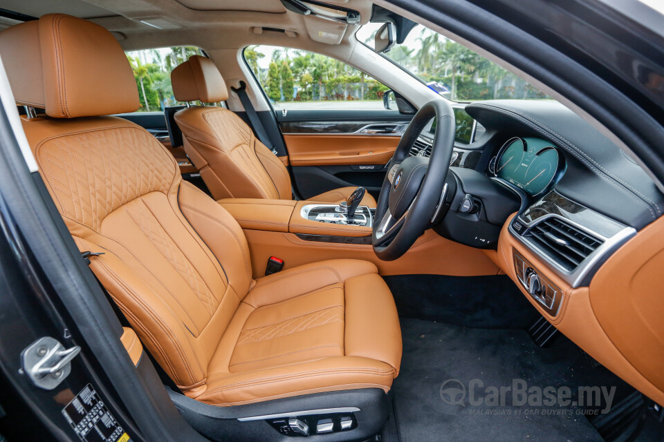 Mercedes-Benz AMG C-Class W205 AMG Facelift (2018) Interior