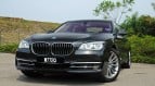 BMW 7 Series Exterior photo
