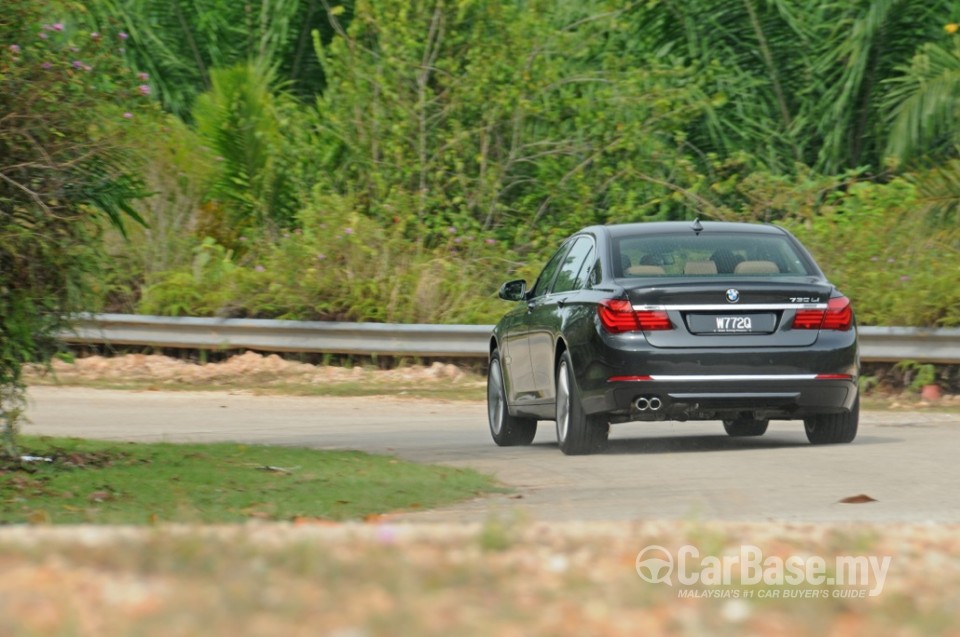 BMW 7 Series F02 LCI (2013) Exterior