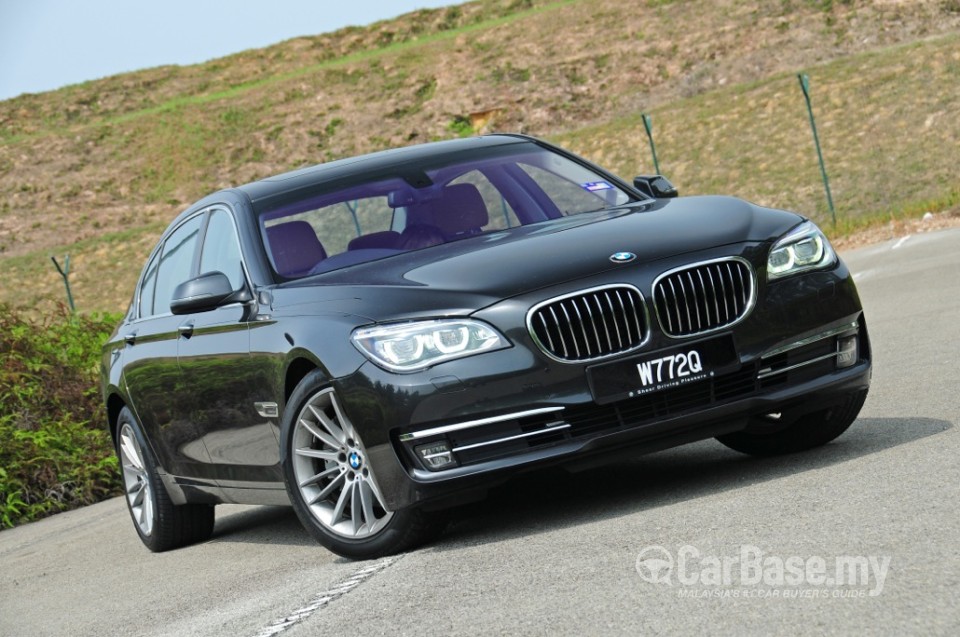 BMW 7 Series F02 LCI (2013) Exterior