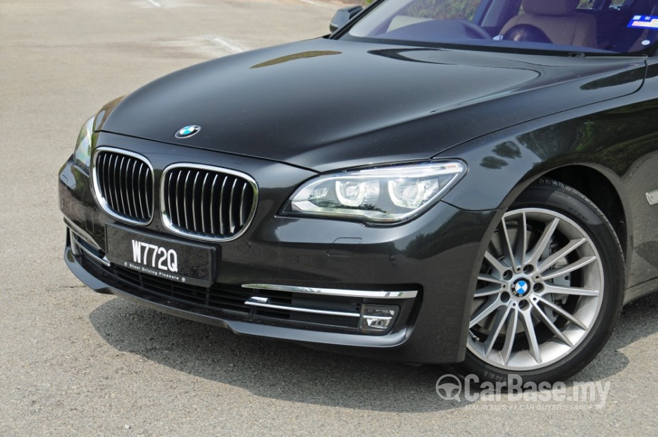 BMW 7 Series F02 LCI (2013) Exterior