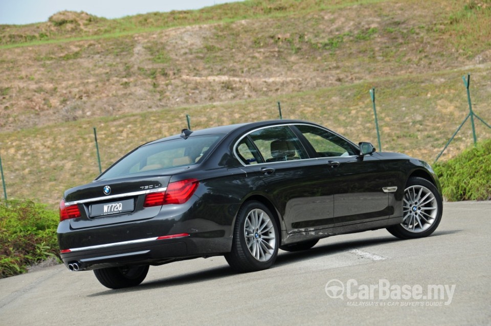 BMW 7 Series F02 LCI (2013) Exterior