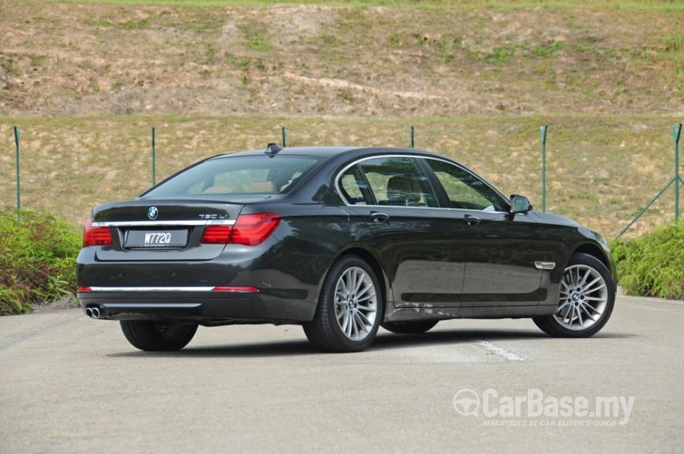 BMW 7 Series F02 LCI (2013) Exterior