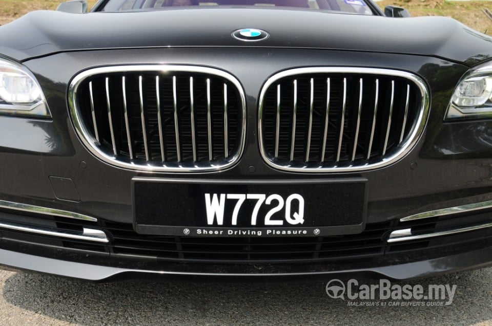 BMW 7 Series F02 LCI (2013) Exterior