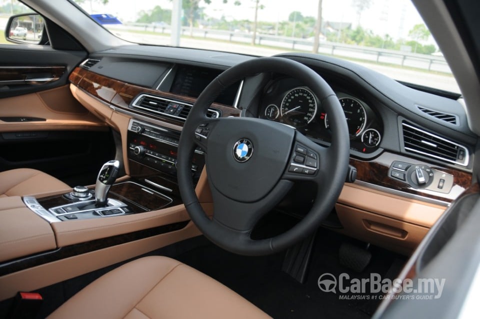 BMW 7 Series F02 LCI (2013) Interior