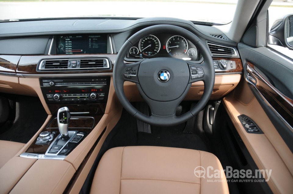 BMW 7 Series F02 LCI (2013) Interior