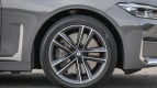 BMW 7 Series Exterior photo
