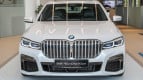 BMW 7 Series Exterior photo