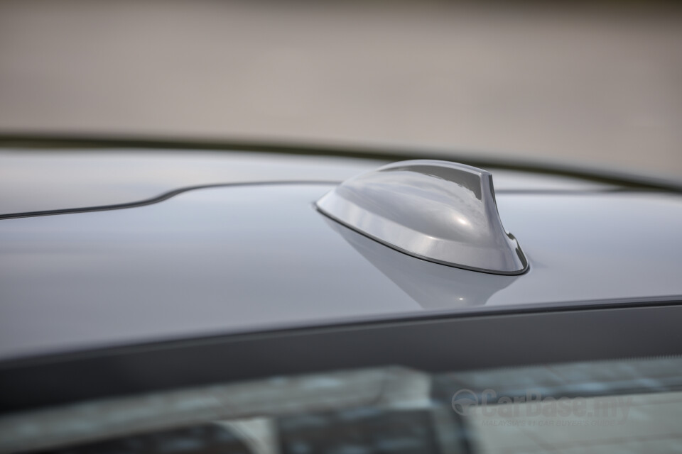 Subaru Outback BN (2015) Exterior