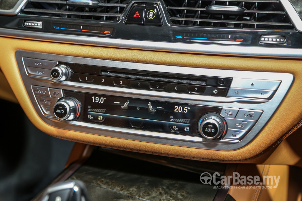 BMW 7 Series G12 LCI (2019) Interior