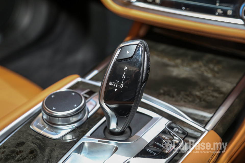 BMW 7 Series G12 LCI (2019) Interior