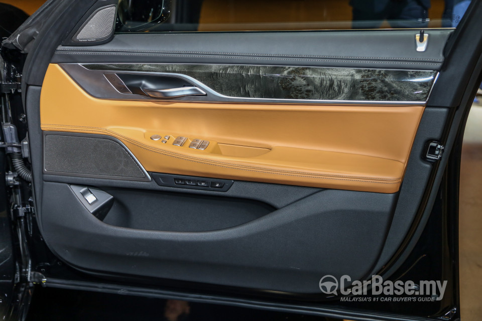 BMW 7 Series G12 LCI (2019) Interior