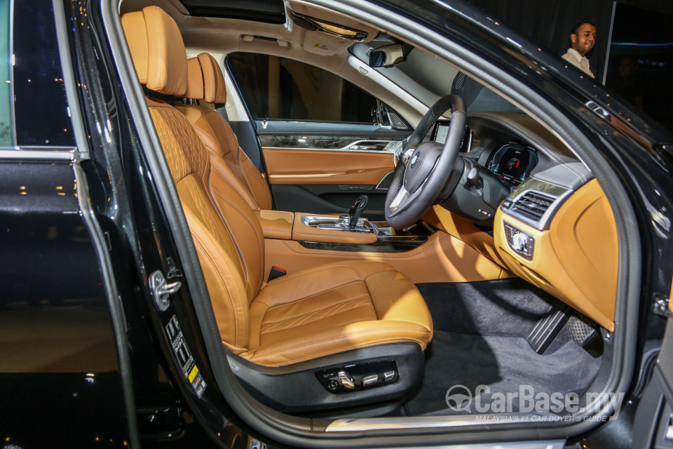 BMW 7 Series G12 LCI (2019) Interior
