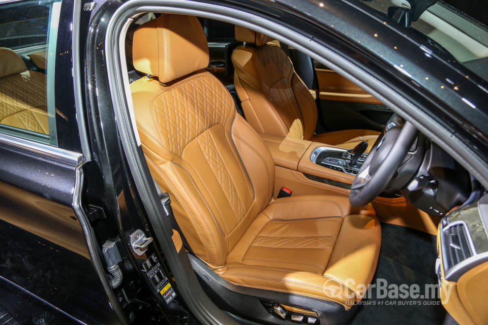 BMW 7 Series G12 LCI (2019) Interior