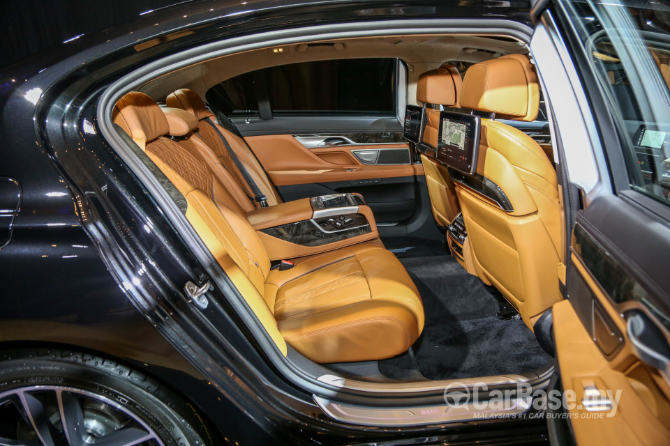 BMW 7 Series G12 LCI (2019) Interior