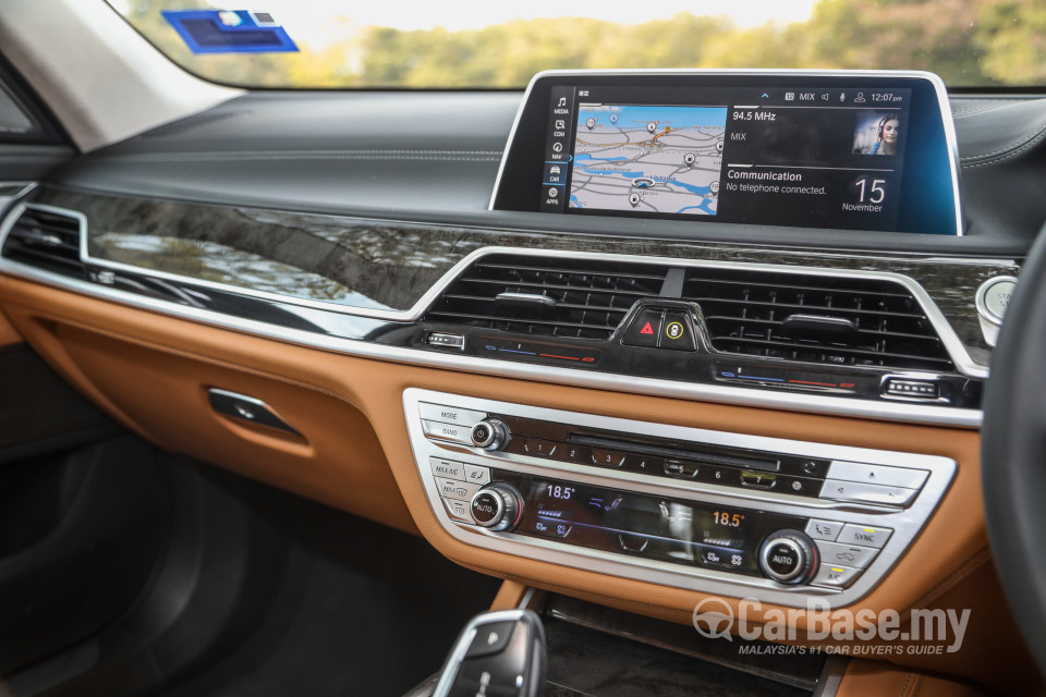 BMW 7 Series G12 LCI (2019) Interior