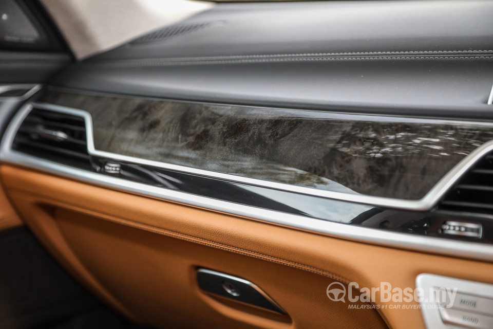 BMW 7 Series G12 LCI (2019) Interior