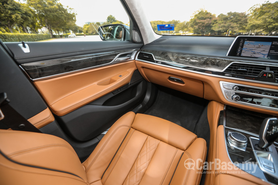 BMW 7 Series G12 LCI (2019) Interior
