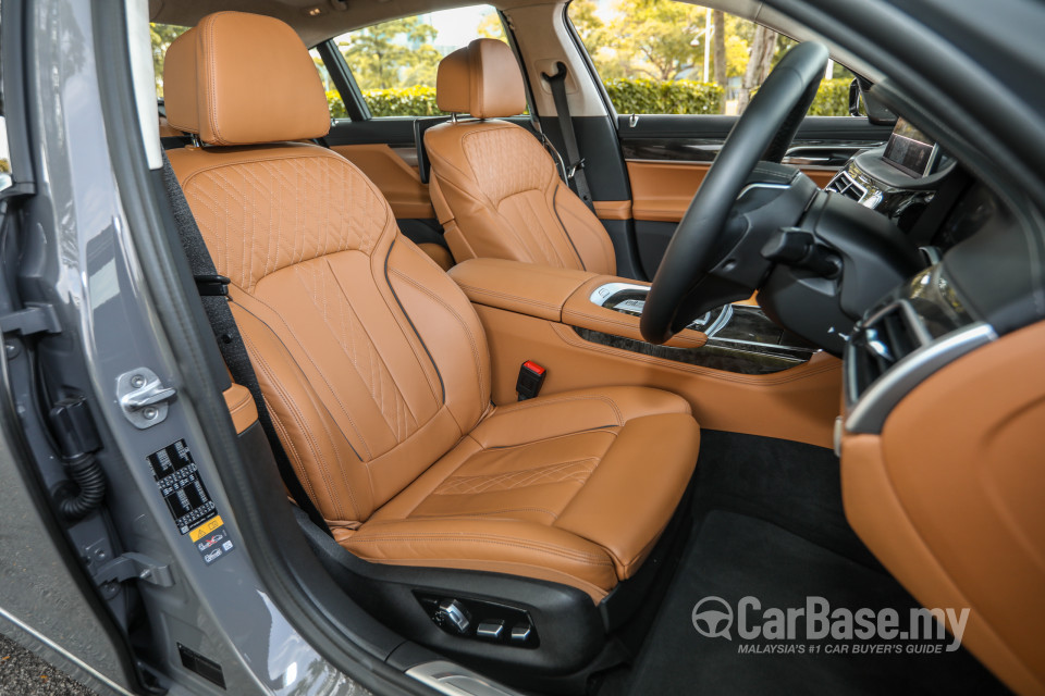 BMW 7 Series G12 LCI (2019) Interior