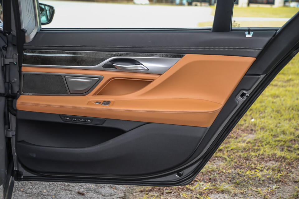 BMW i4 G26 (2022) Interior