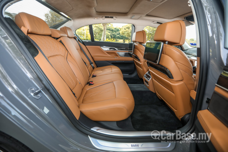 BMW 7 Series G12 LCI (2019) Interior