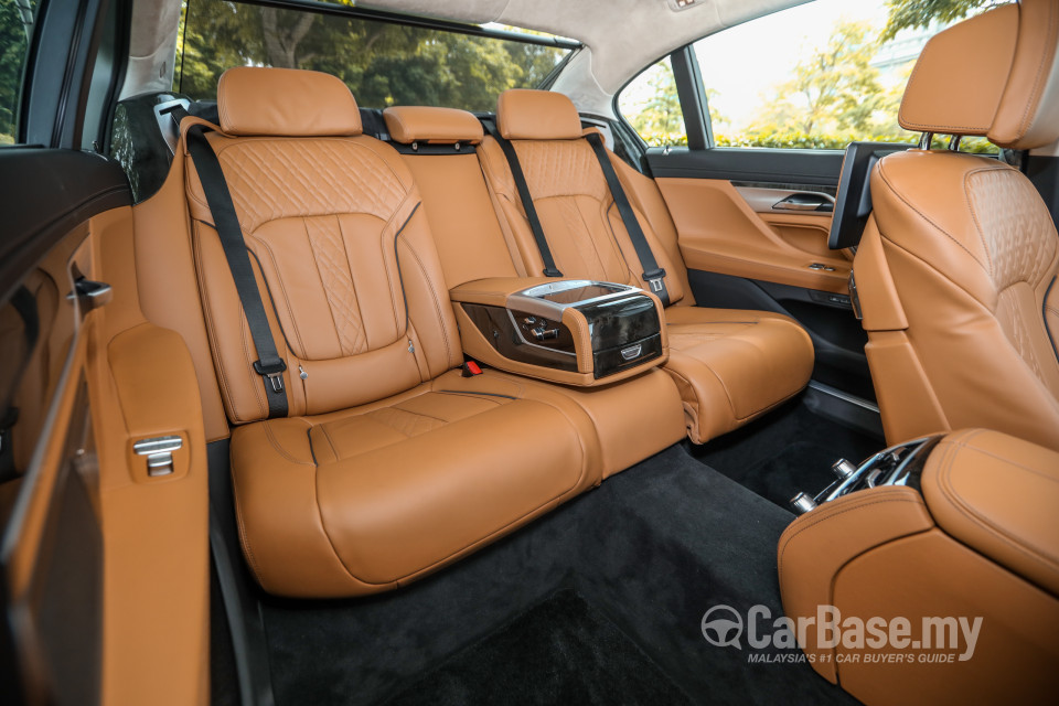BMW 7 Series G12 LCI (2019) Interior