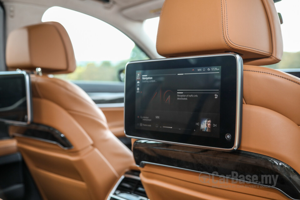 BMW i4 G26 (2022) Interior