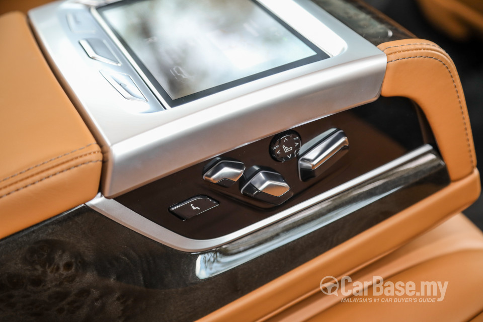 BMW 7 Series G12 LCI (2019) Interior