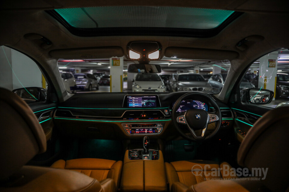 Nissan Navara D23 (2015) Interior