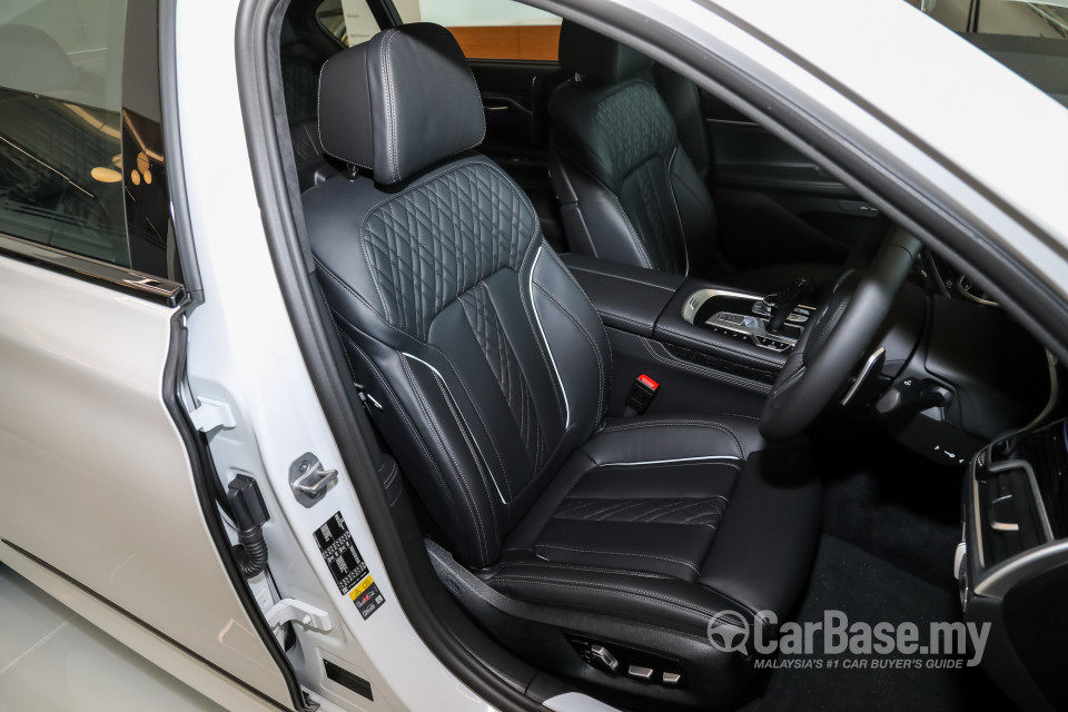 BMW 7 Series G12 LCI (2019) Interior