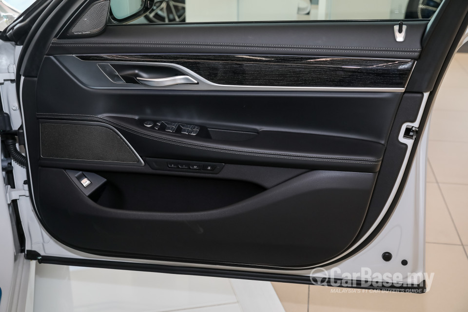 BMW 7 Series G12 LCI (2019) Interior
