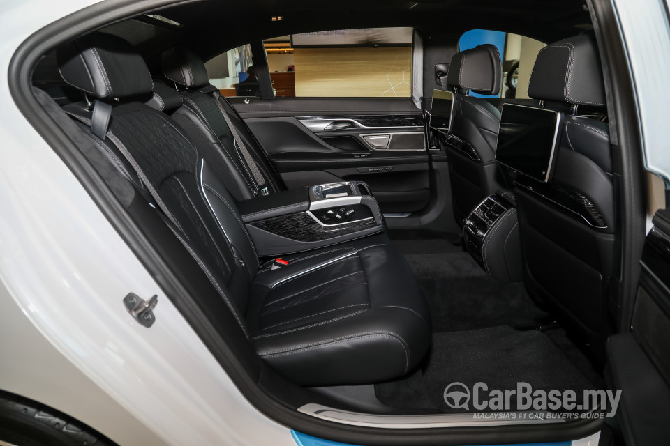 BMW 7 Series G12 LCI (2019) Interior