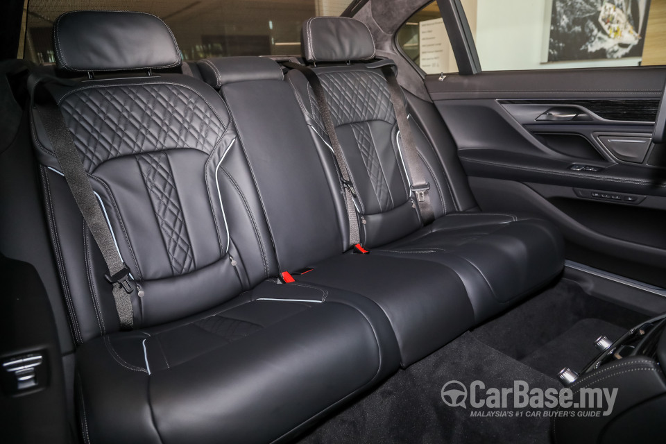 BMW 7 Series G12 LCI (2019) Interior