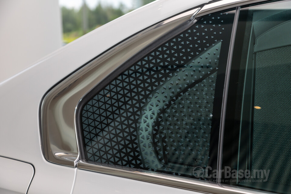BMW 7 Series G70 (2023) Exterior