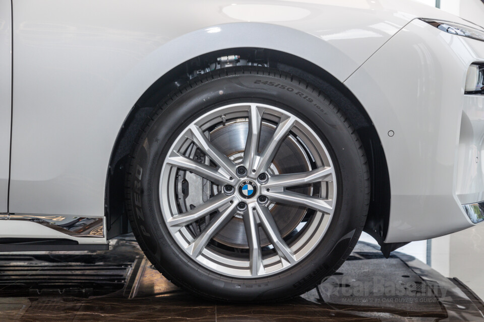 BMW 7 Series G70 (2023) Exterior