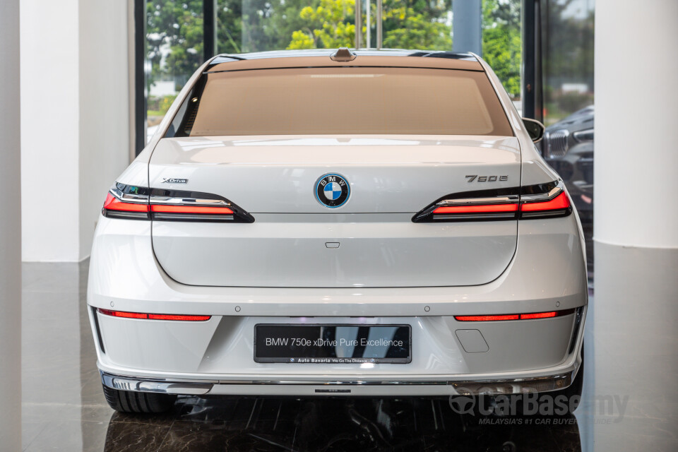 BMW 7 Series G70 (2023) Exterior