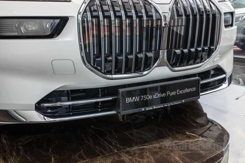 BMW 7 Series G70 (2023) Exterior