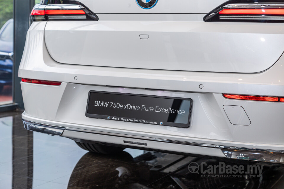 BMW 7 Series G70 (2023) Exterior