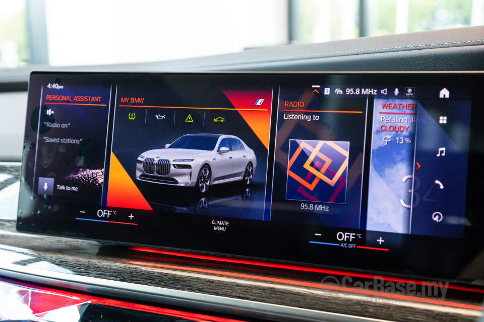 BMW 7 Series G70 (2023) Interior