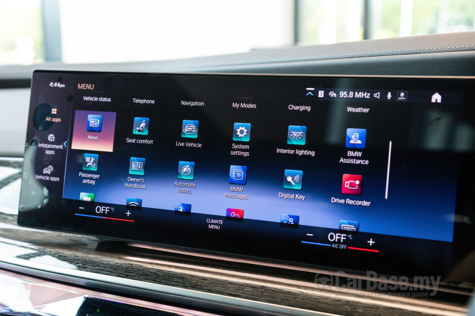BMW 7 Series G70 (2023) Interior
